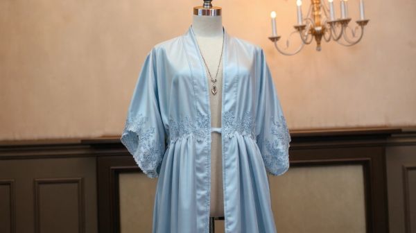 Top 5 robes de cortège bleu ciel idéales pour un mariage chic
